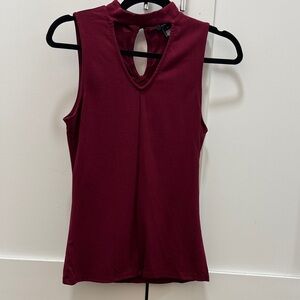 Halogen Burgundy Sleeveless Tank Top